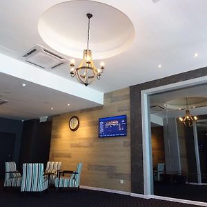 Bayfront Hotel